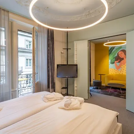 Boutique By Continental Park 4*